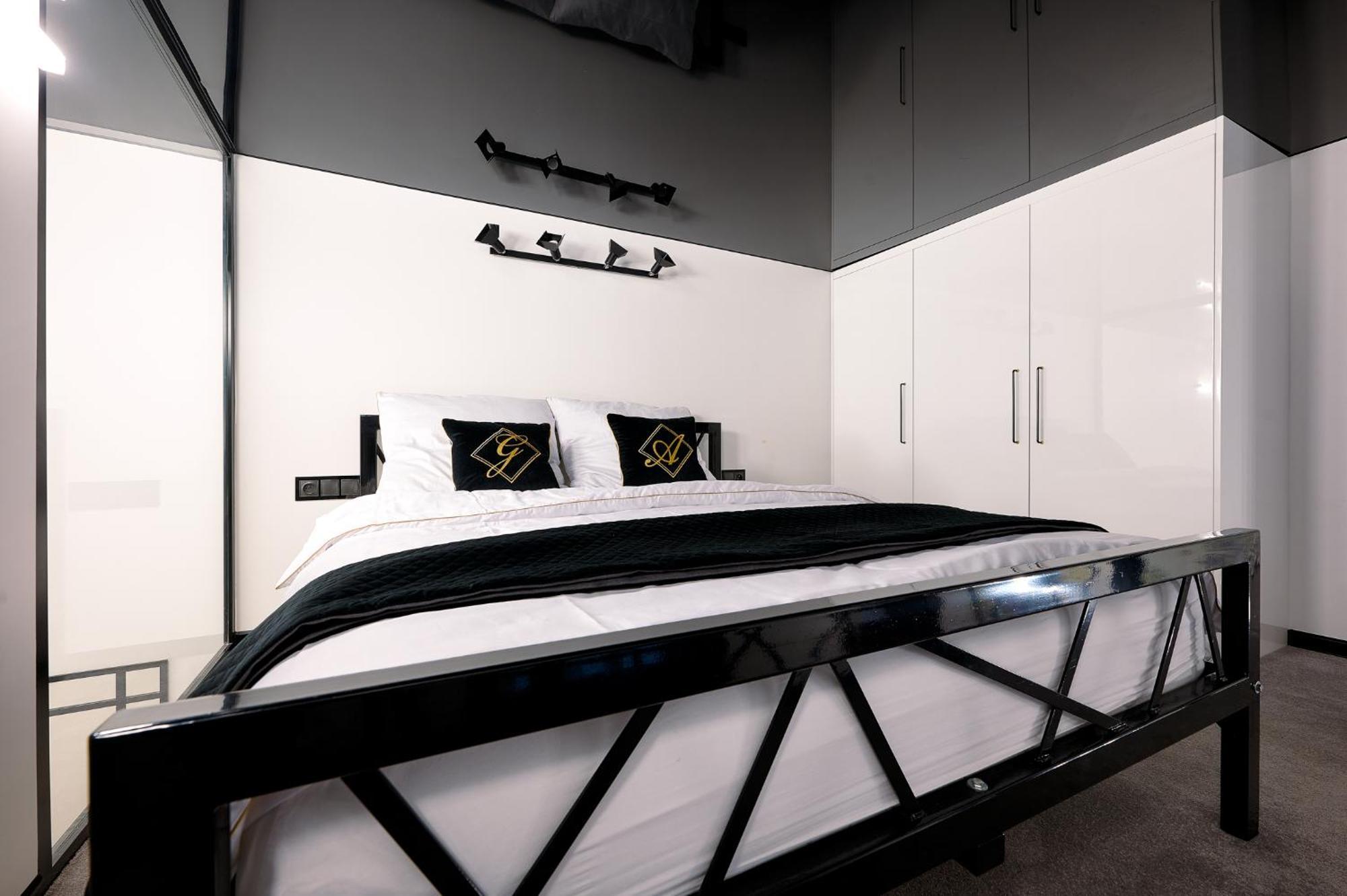 Loft Piotrkowska 37 Apartman Łódź Kültér fotó